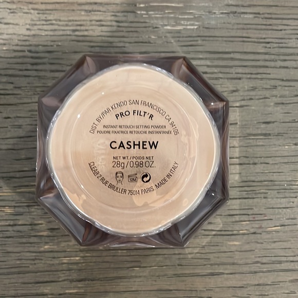 fenty beauty pro filt'r setting powder in cashew - Picture 3 of 3